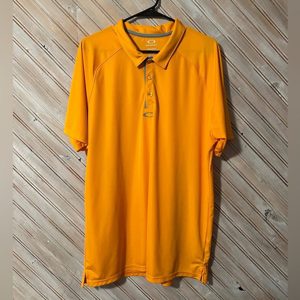 Oakley Men's Orange Polo Shirt Regular Fit Hydrolix Golf Shirt Sportwear